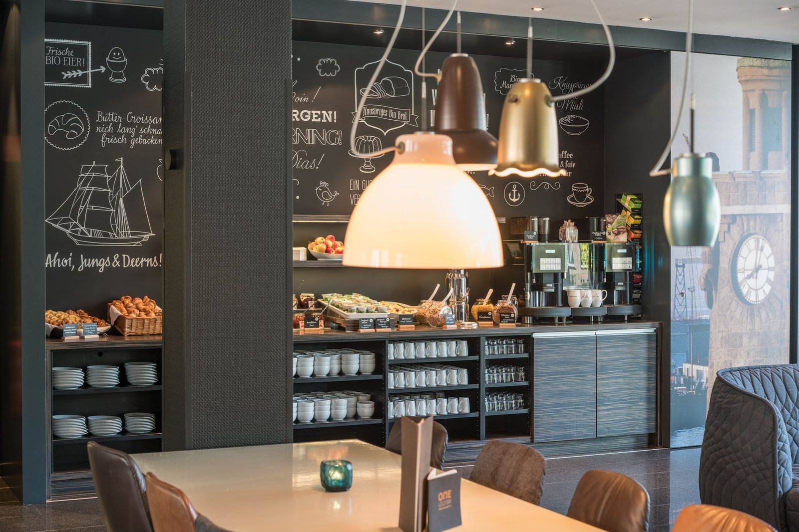 Hotel Motel One Hamburg-Altona