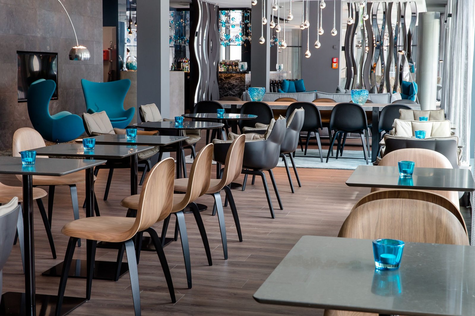 Motel One Stuttgart-Bad Cannstatt, the one lounge