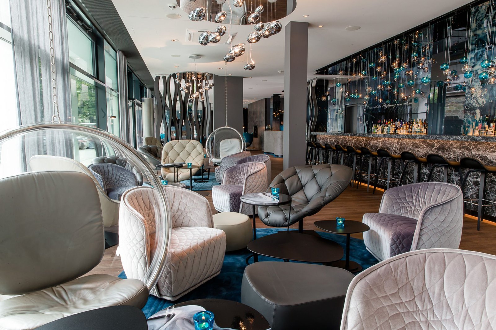 Motel One Stuttgart-Bad Cannstatt, the one lounge