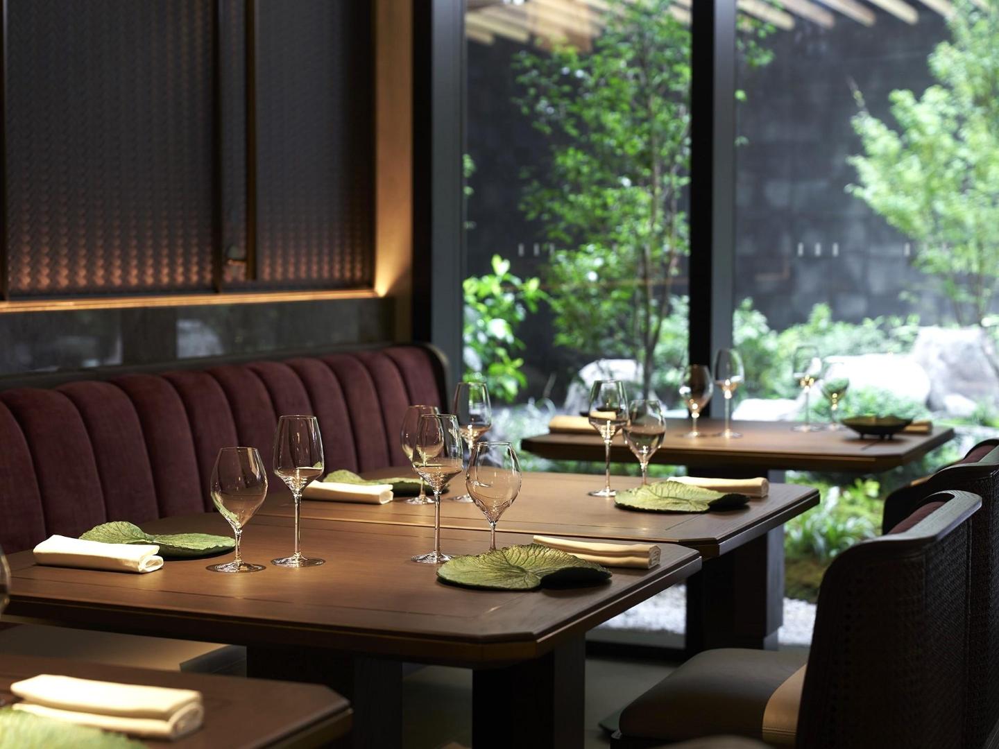 Dusit Thani Kyoto, ayatana