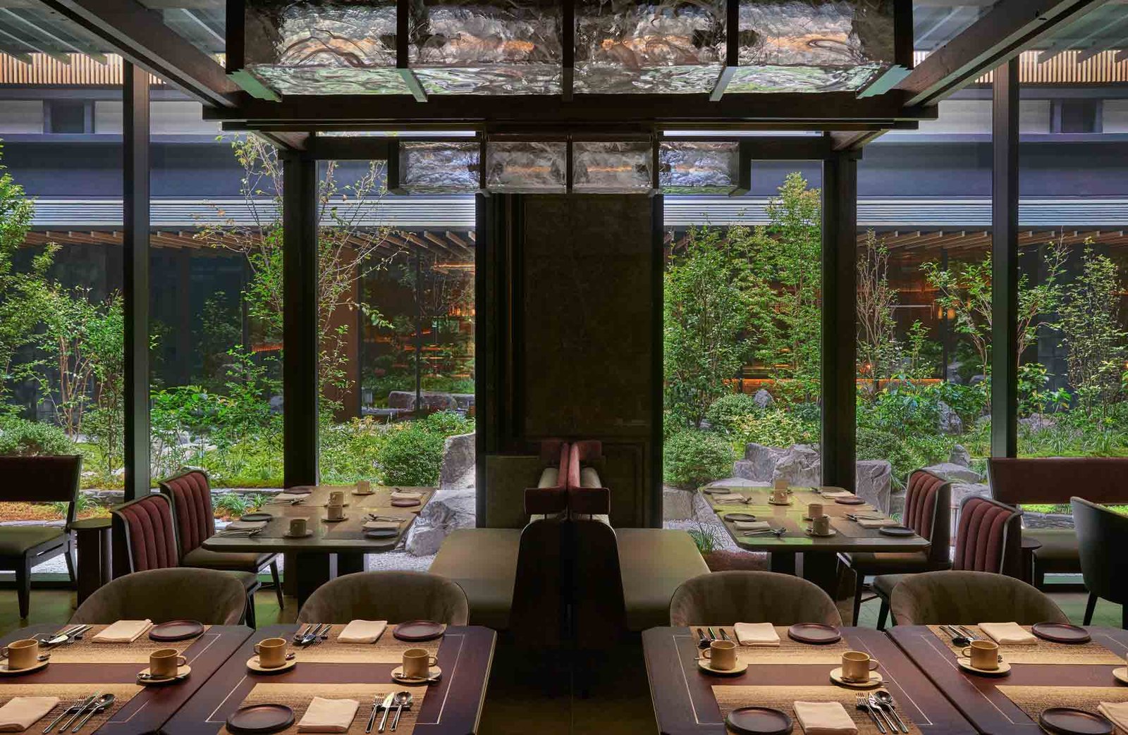 Dusit Thani Kyoto, ayatana