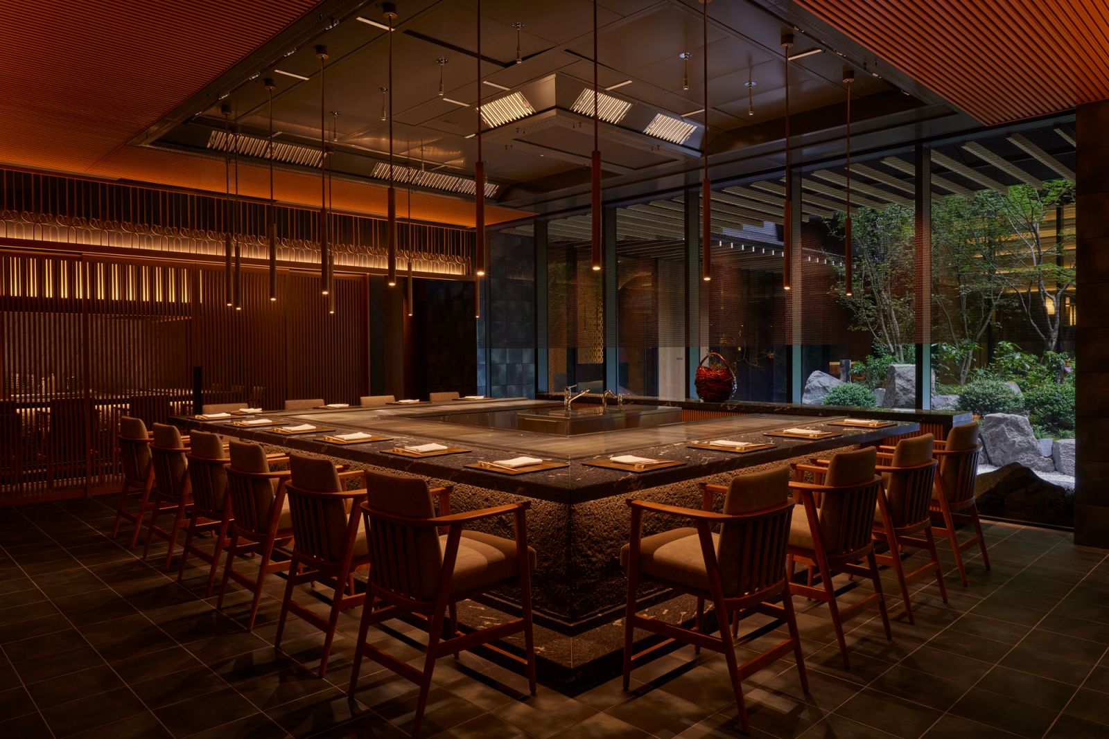 Dusit Thani Kyoto, at the table