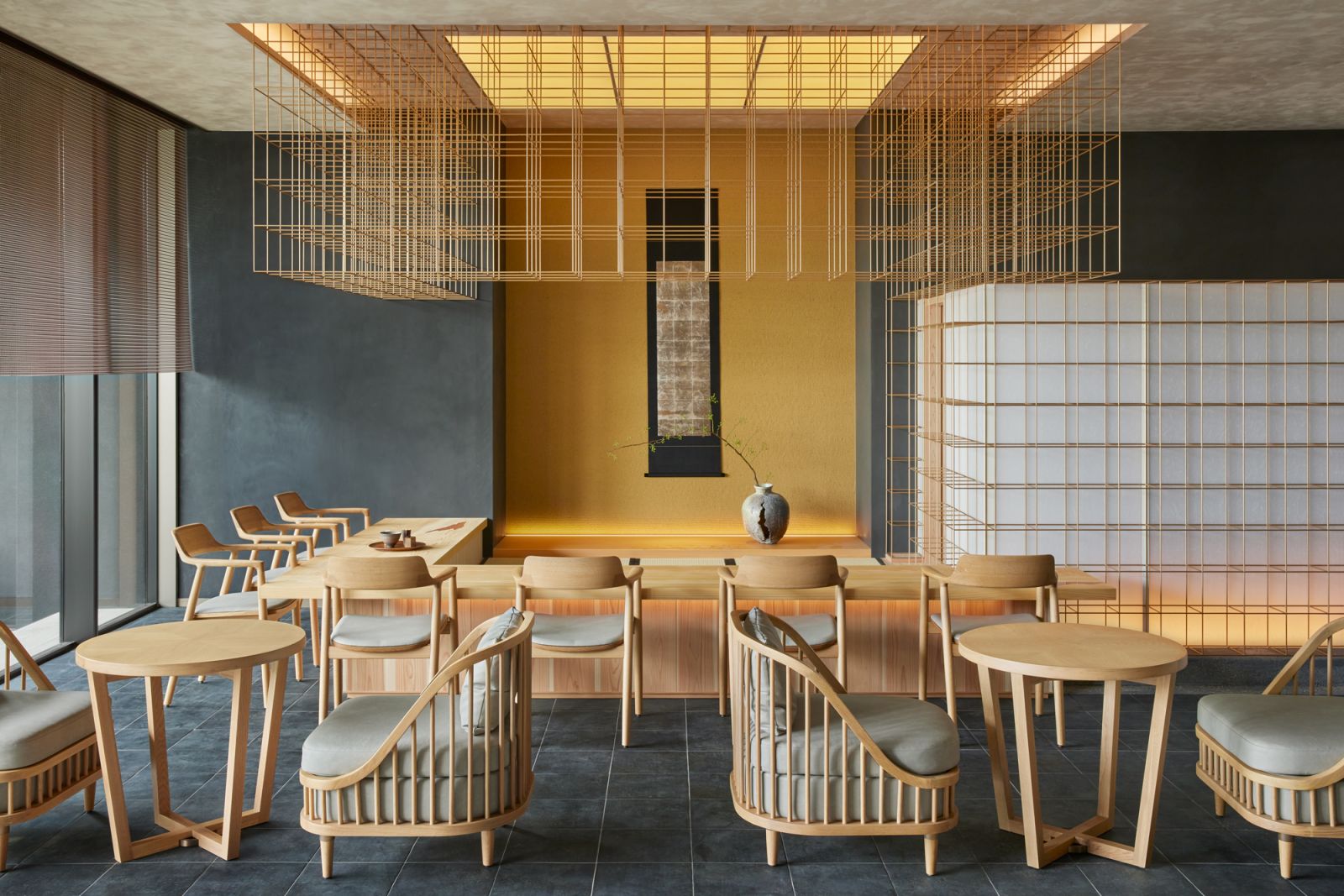 Dusit Thani Kyoto, at the table