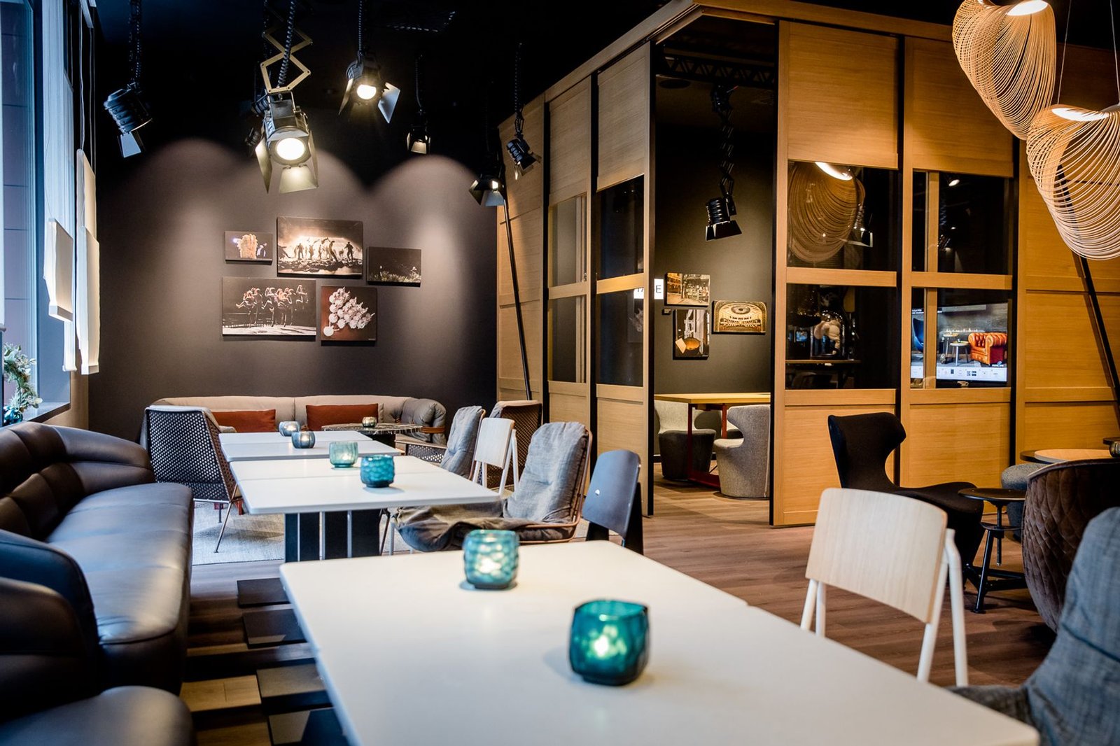 Hotel Motel One Stuttgart-Mitte, the one lounge