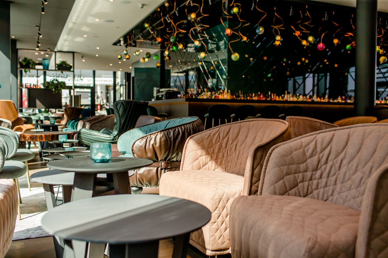 Hotel Motel One Stuttgart-Hauptbahnhof, the one lounge & bar