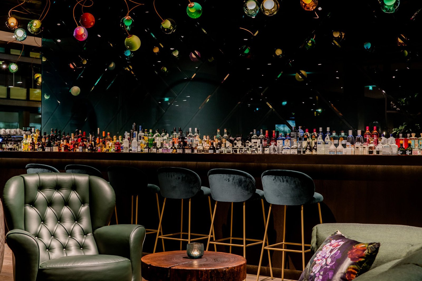 Hotel Motel One Stuttgart-Hauptbahnhof, the one lounge & bar