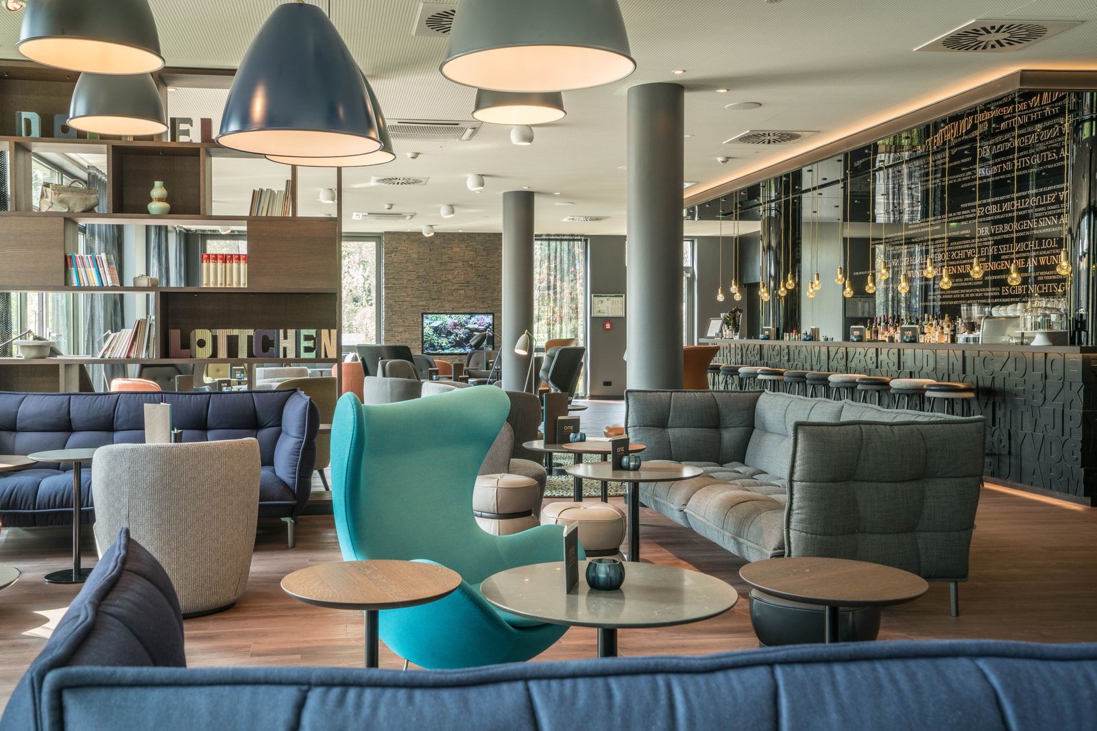 Hotel Motel One Dresden-Palaisplatz