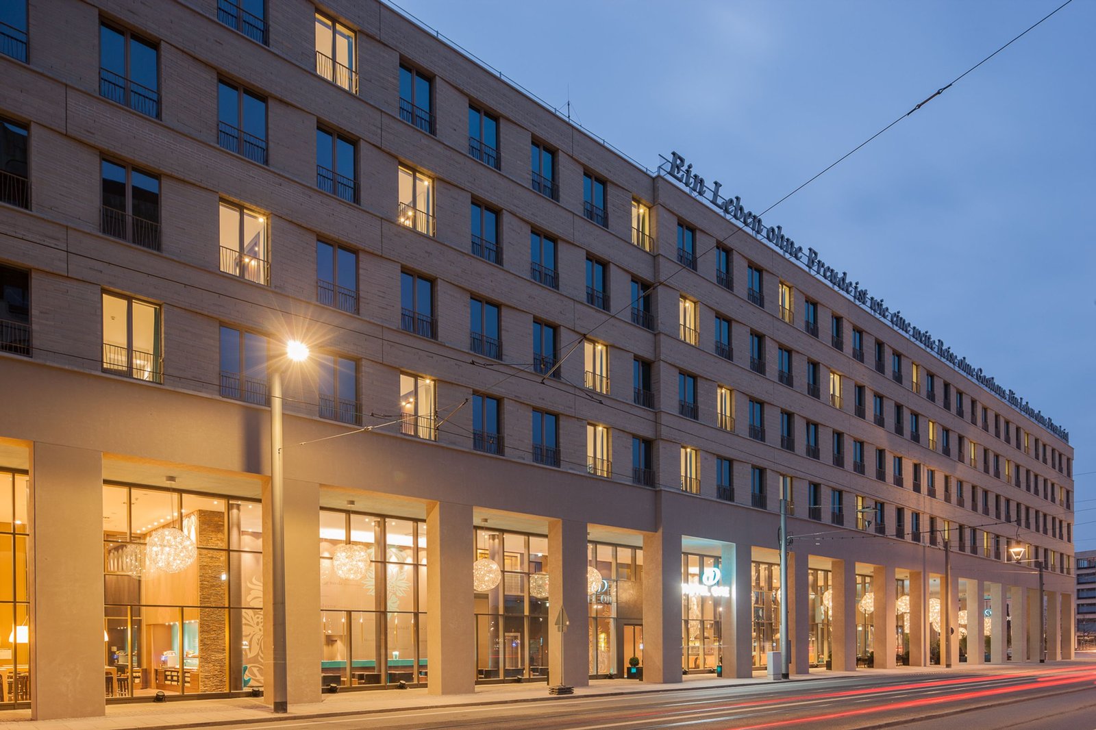 Hotel Motel One Dresden am Zwinger, how it began