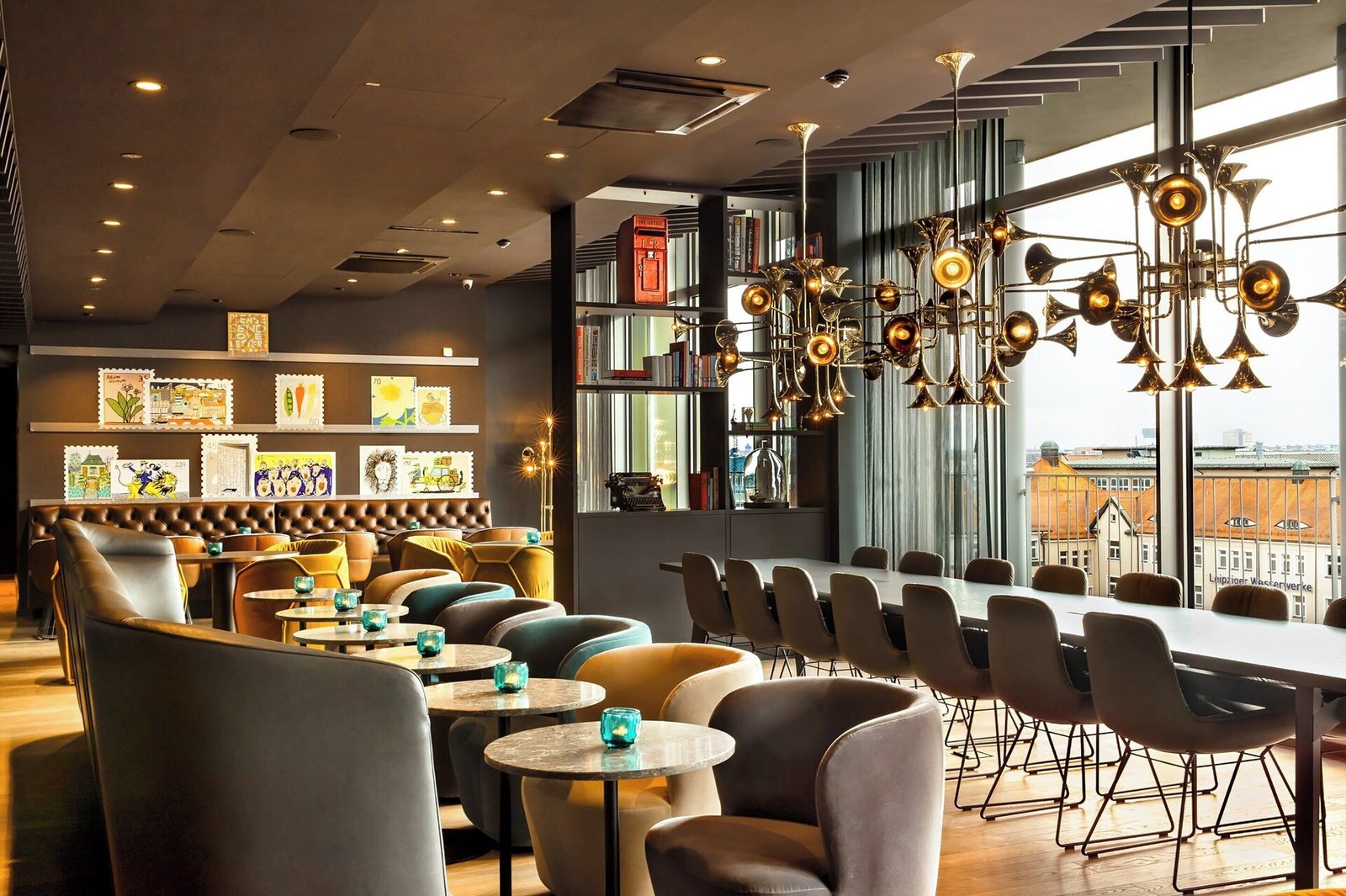 Hotel Motel One Leipzig-Post, at the table