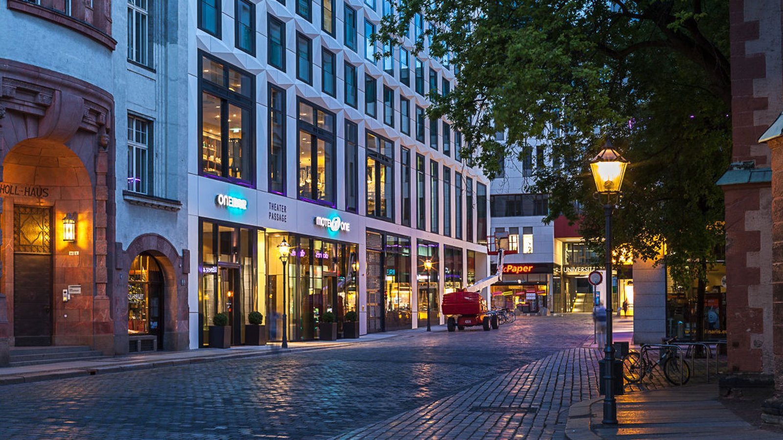 Hotel Motel One Leipzig-Augustusplatz, how it began