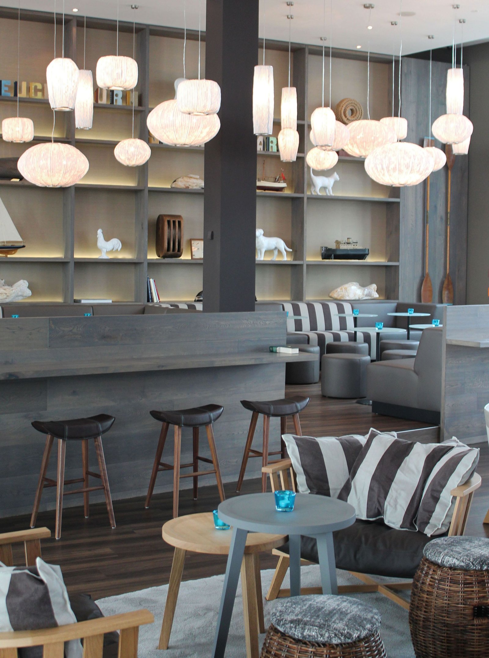 Hotel Motel One Bremen, one lounge