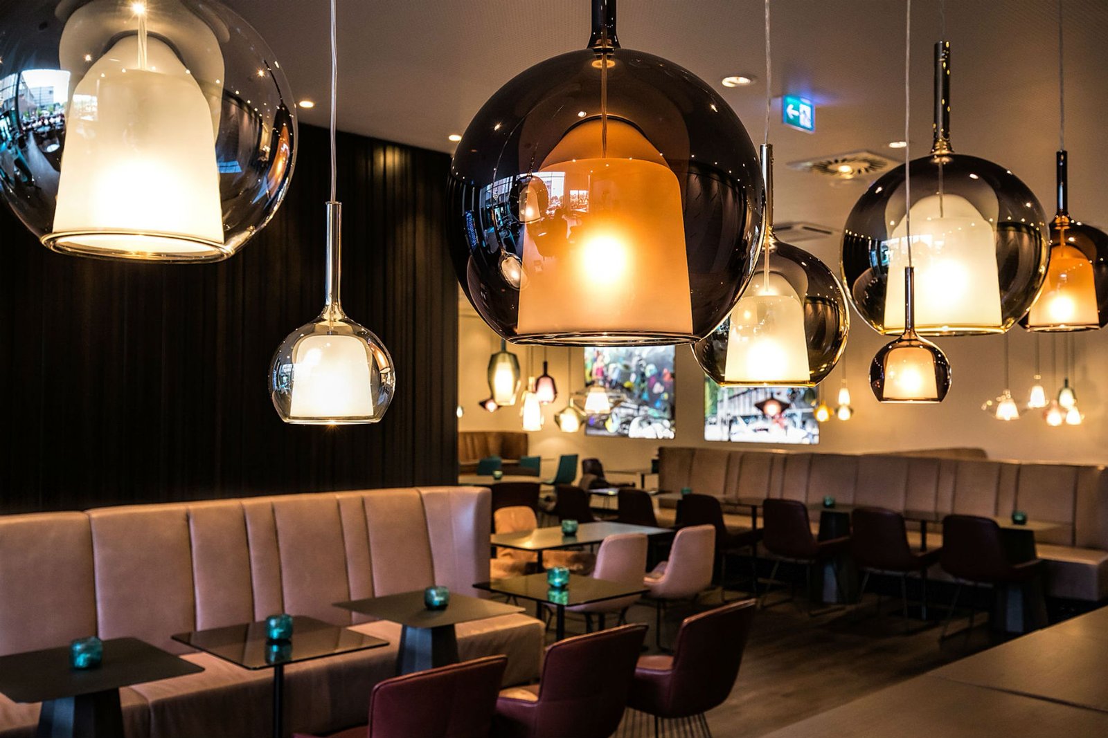 Motel One Vienna-Westbahnhof, one lounge
