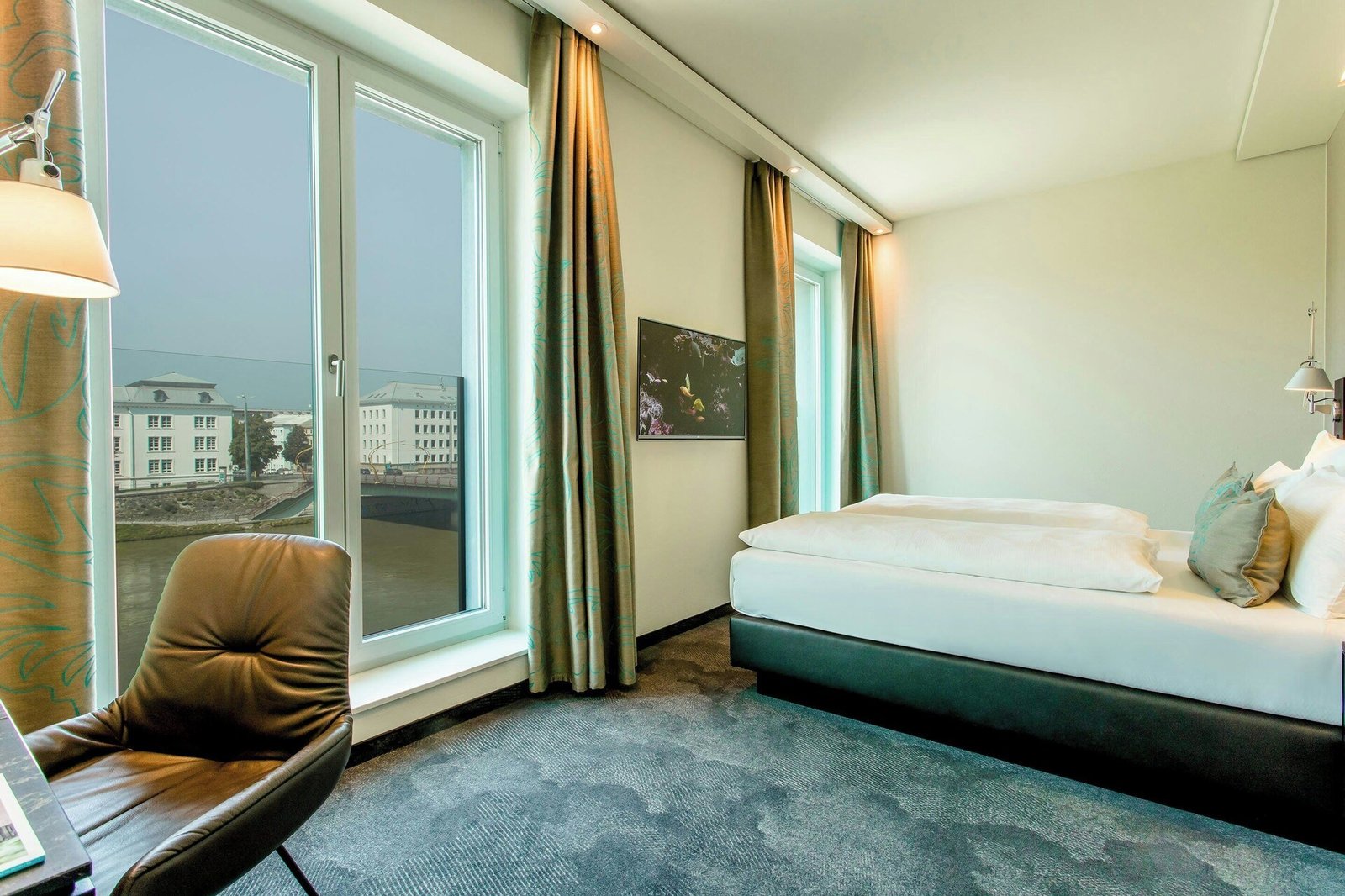 Hotel Motel One Salzburg-Mirabell, rooms