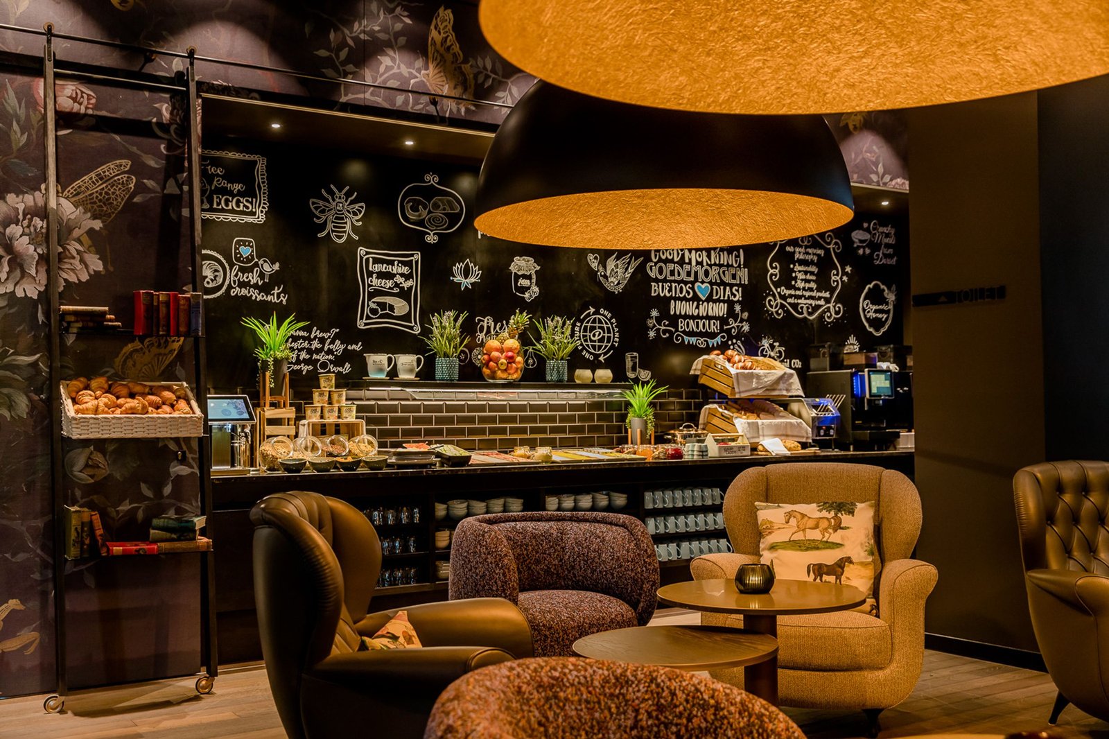 Hotel Motel One Manchester-St. Peter's Square, the one lounge & bar