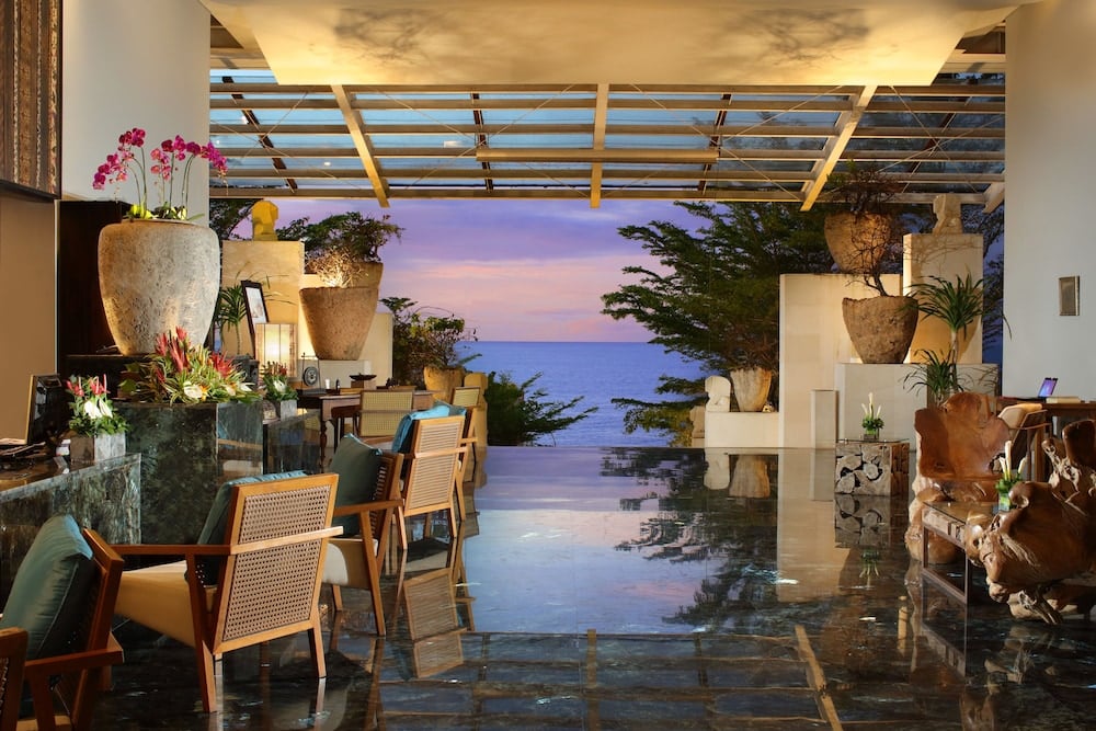 Anantara Uluwatu Bali Resort — vibe