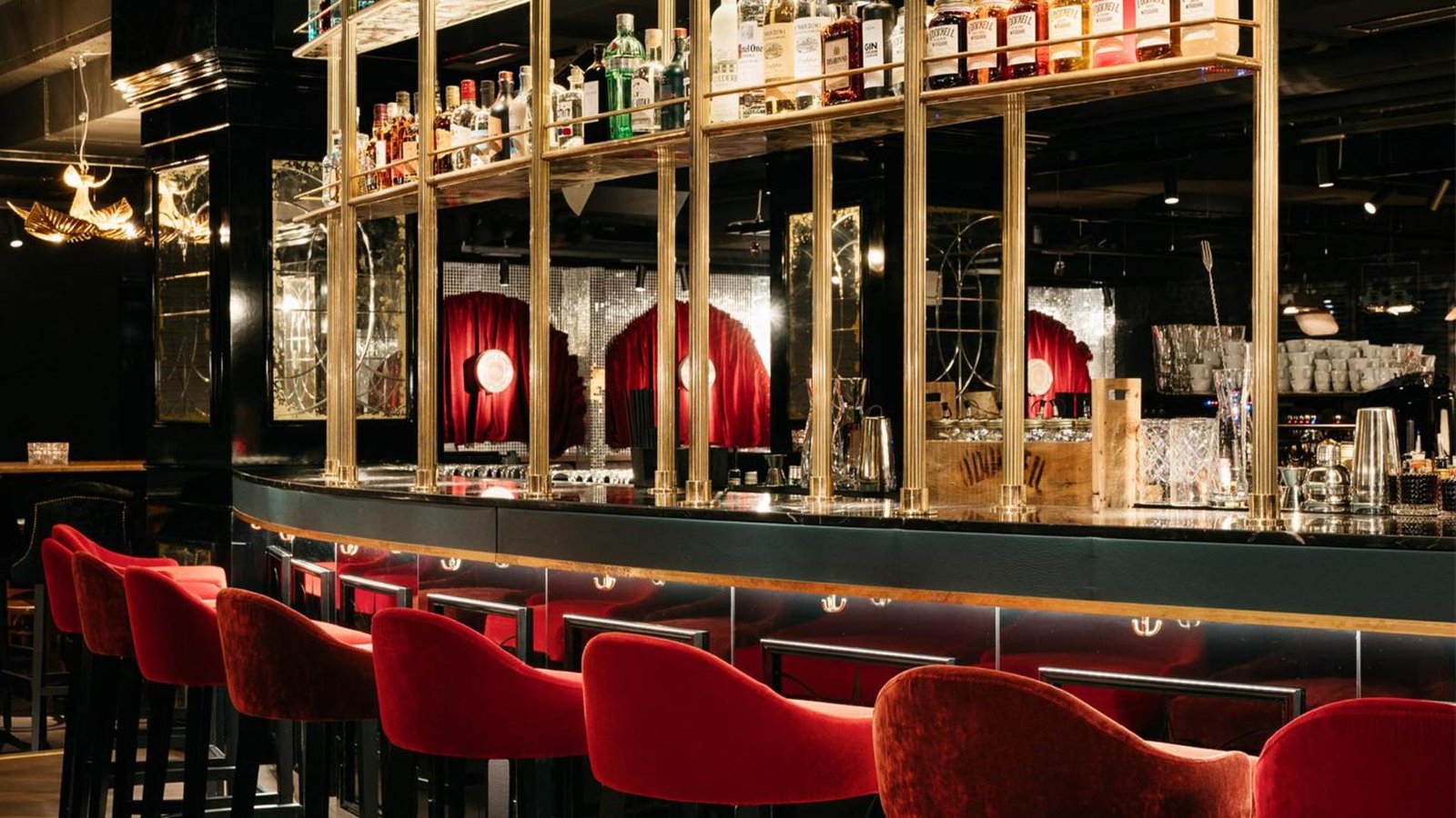 Ruby Louise Hotel Frankfurt by IHG, ruby louise bar & rooftop terrace