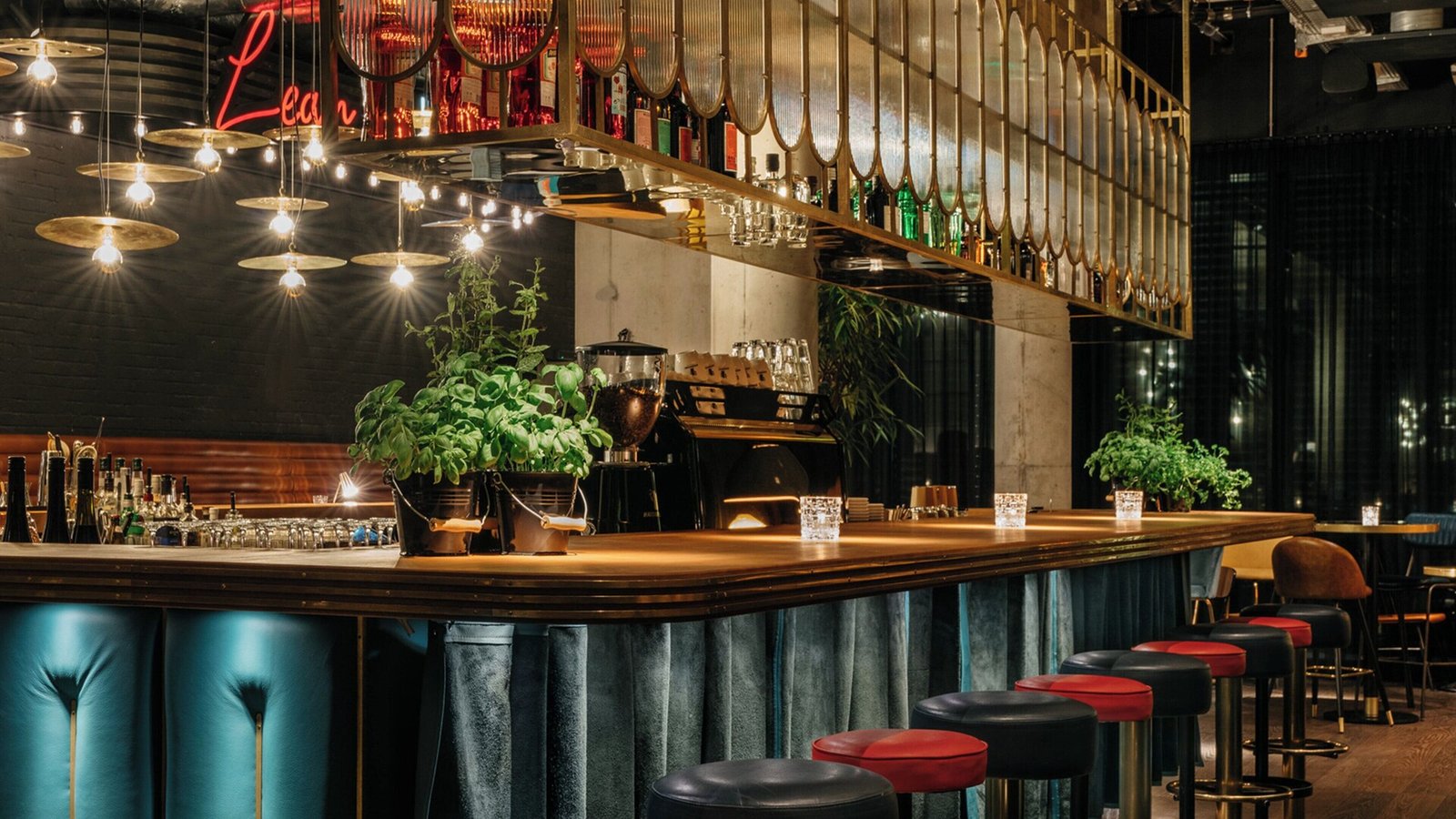 Ruby Ella Hotel Cologne by IHG, ruby ella bar & café