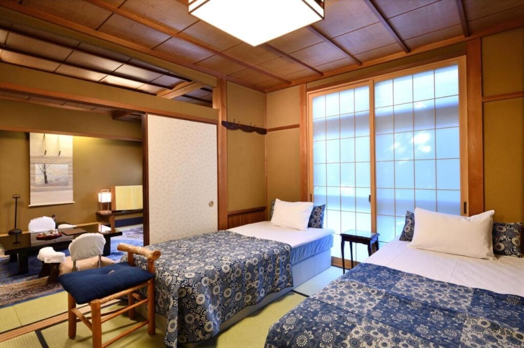 Seikoro Ryokan — rooms