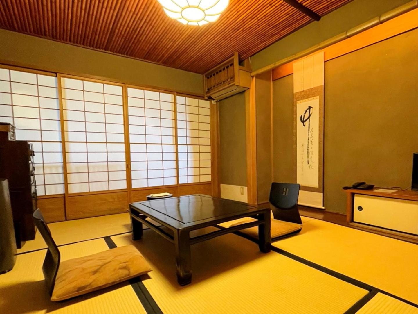 Yuzuya Ryokan — rooms