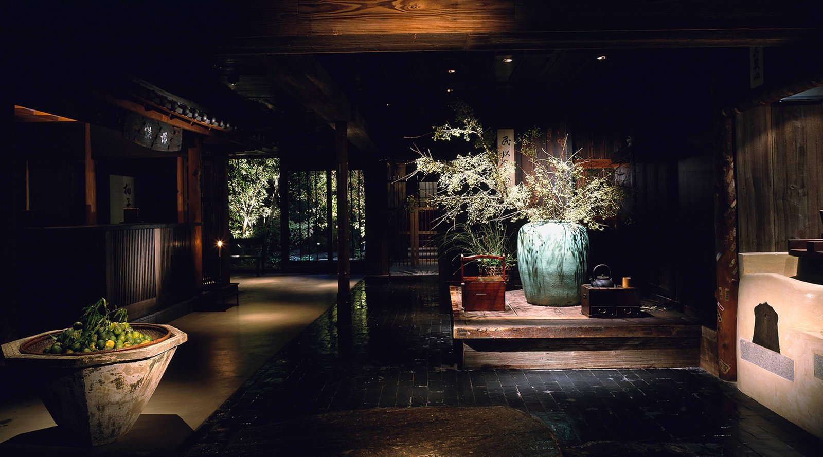 Yuzuya Ryokan — vibe
