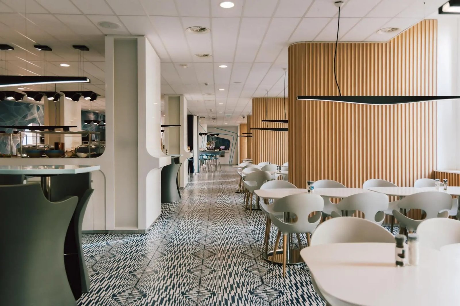 Prize by Radisson, Hamburg St. Pauli, at the table