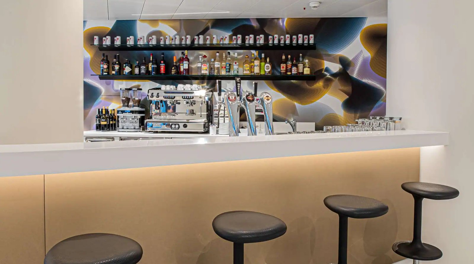 Prize by Radisson, Bern City, at the table