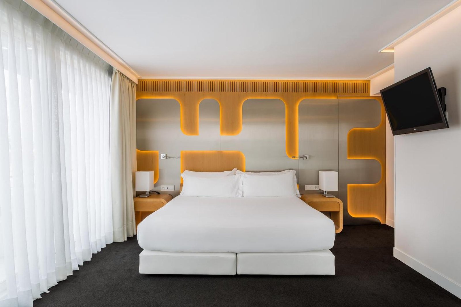 Room Mate Oscar Hotel