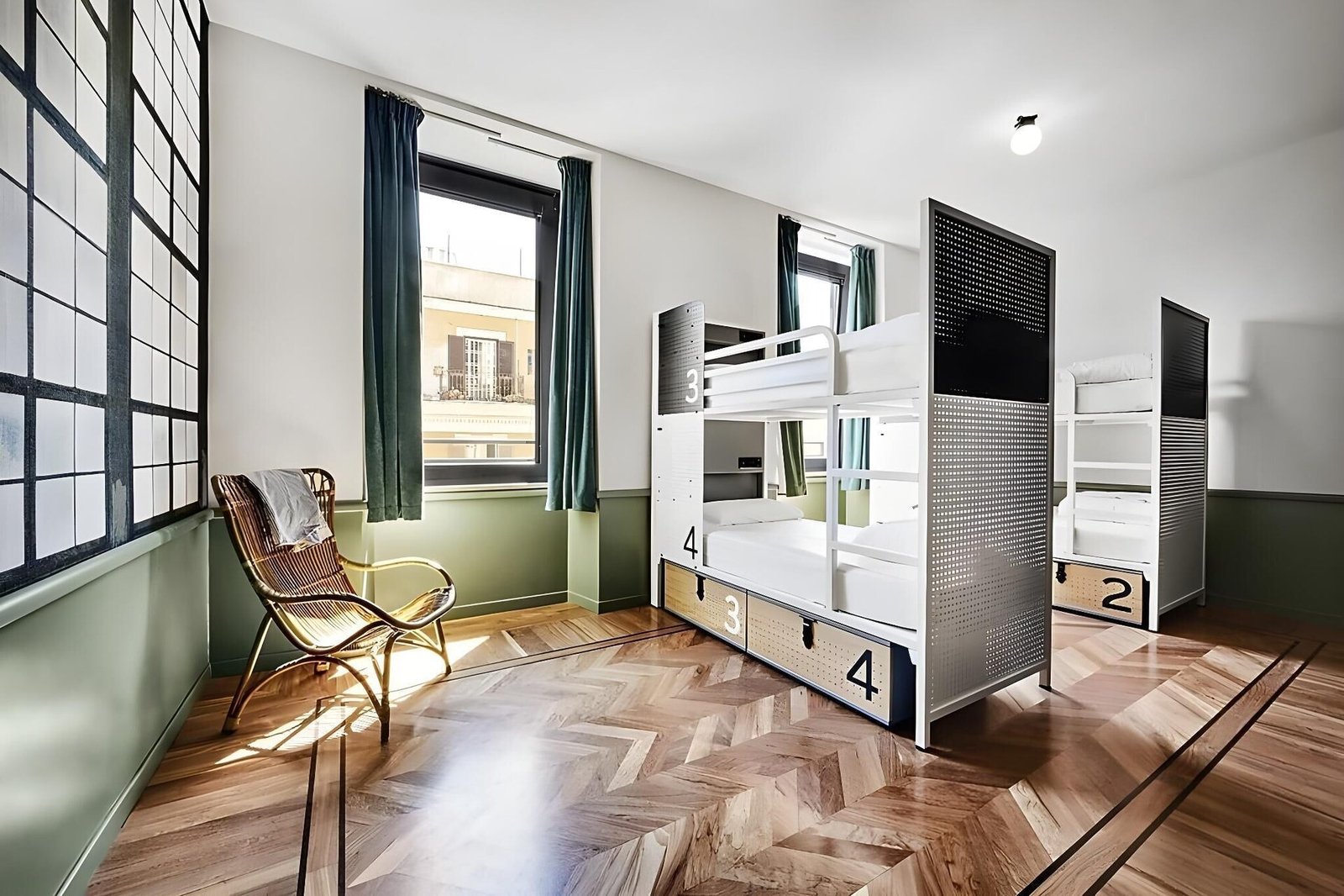 Generator Rome, rooms