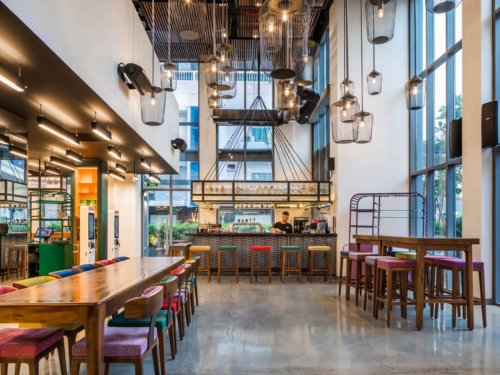 Wink Saigon Centre, part of Unscripted by Hyatt, wink bar