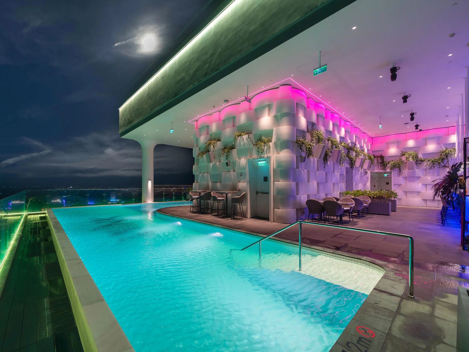 Wink Tuy Hoa Beach, part of Unscripted by Hyatt, the pool