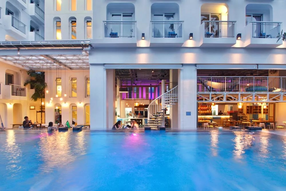 Lub d Phuket Patong, the pool