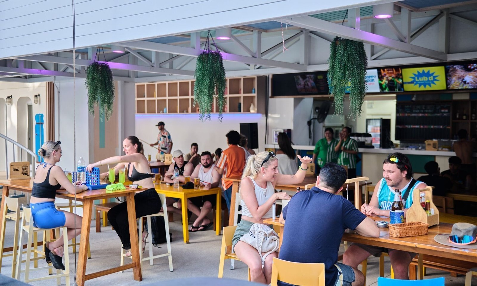 Lub d Phuket Patong, splash bar & bite