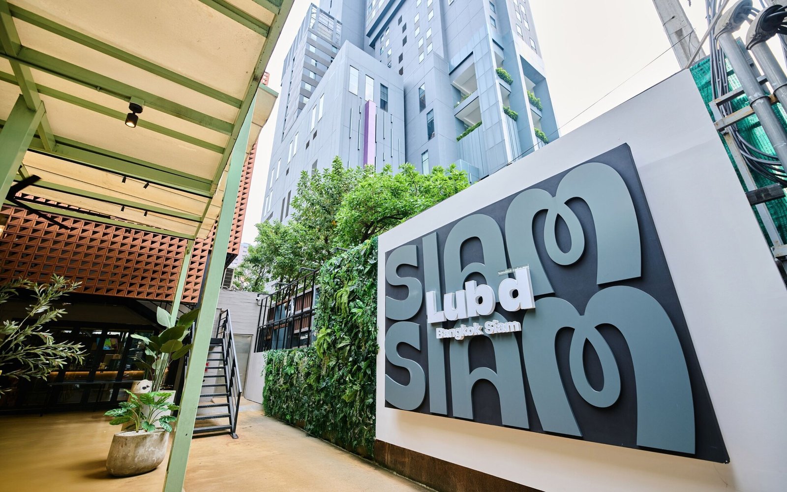 Lub d Bangkok Siam, how it began