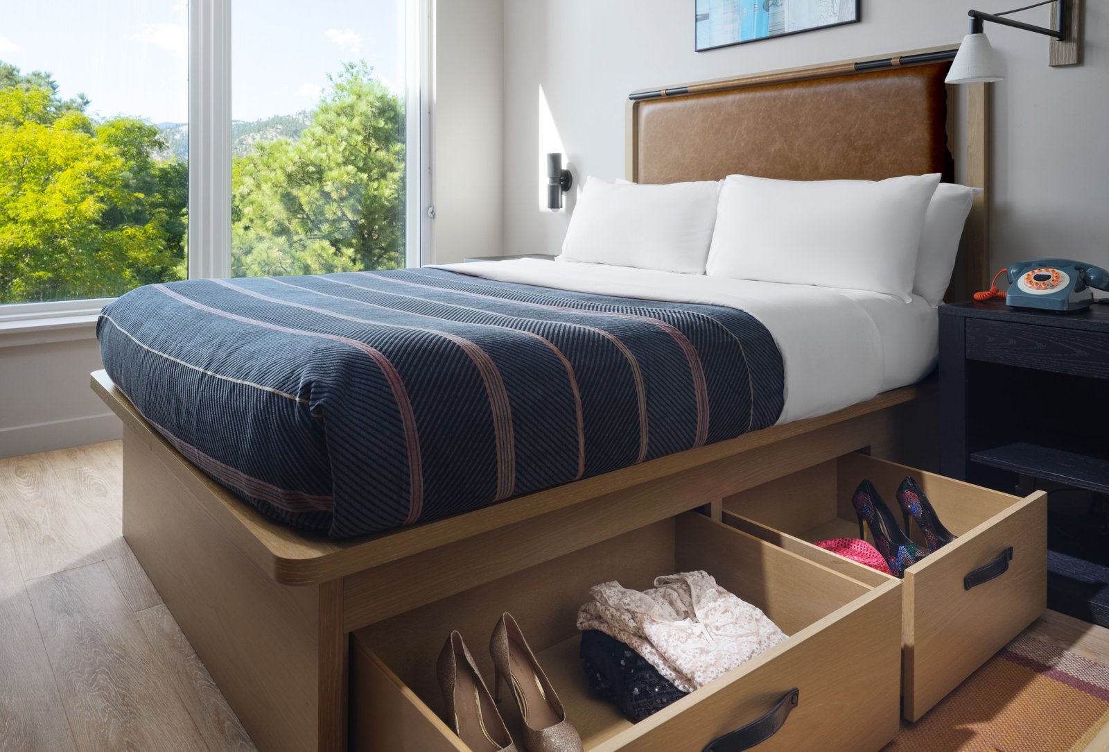 Moxy Boulder University, rooms