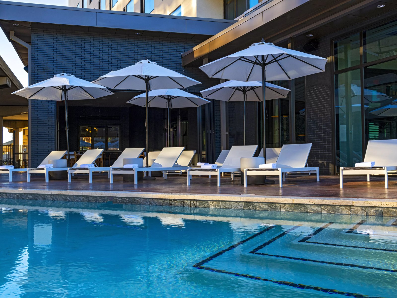Hotel Indigo Irving Las Colinas, an IHG Hotel, the pool