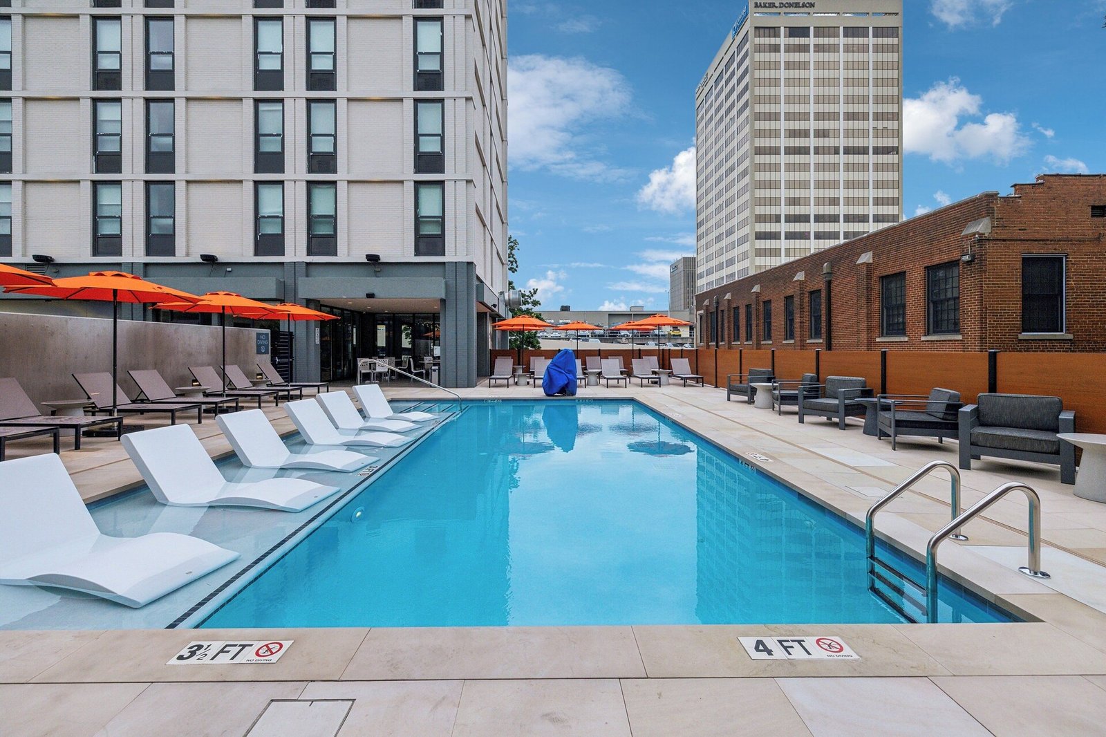 Hotel Indigo Chattanooga - Downtown by IHG, the pool