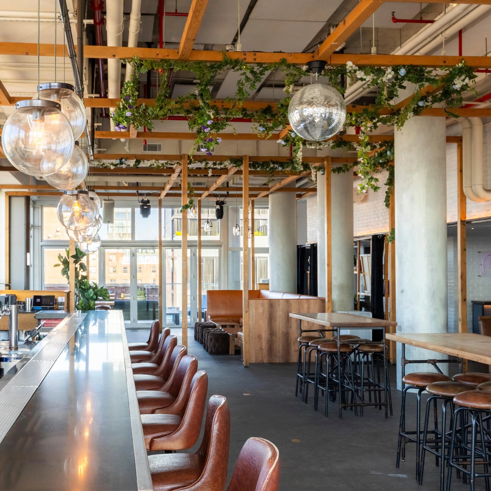 Hotel Indigo Lower East Side New York by IHG, mr. purple
