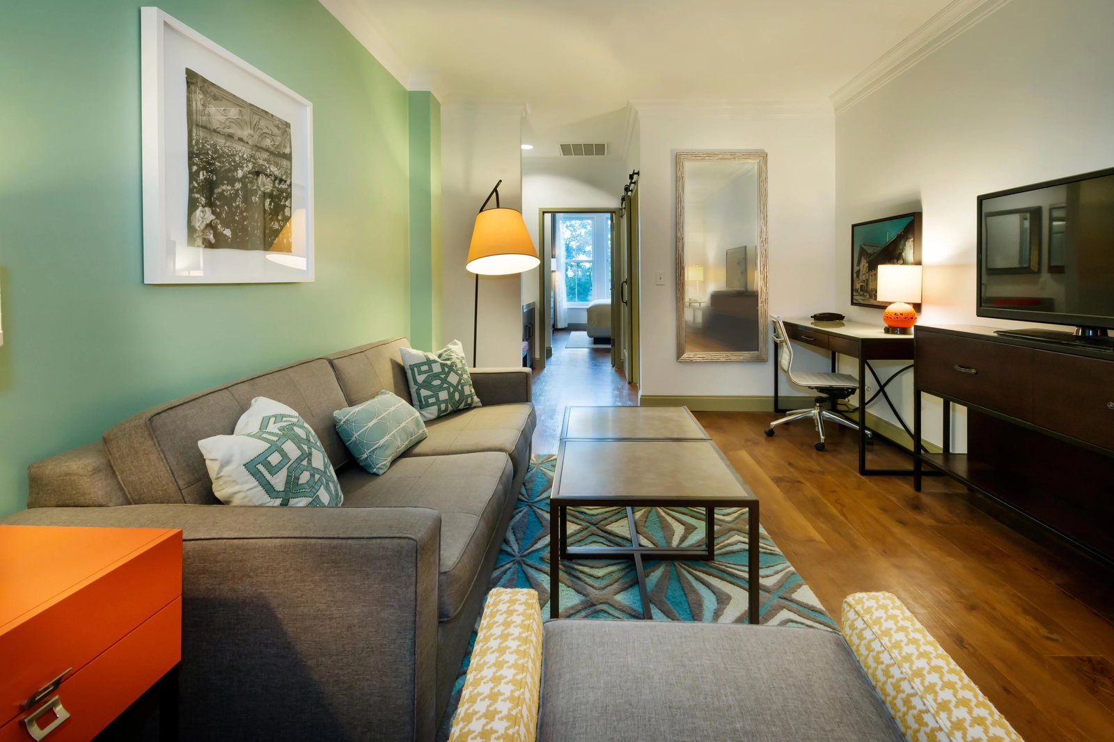 Hotel Indigo Savannah Historic District by IHG, rooms