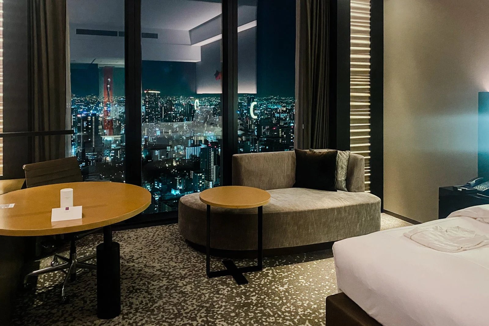 Conrad Osaka — rooms