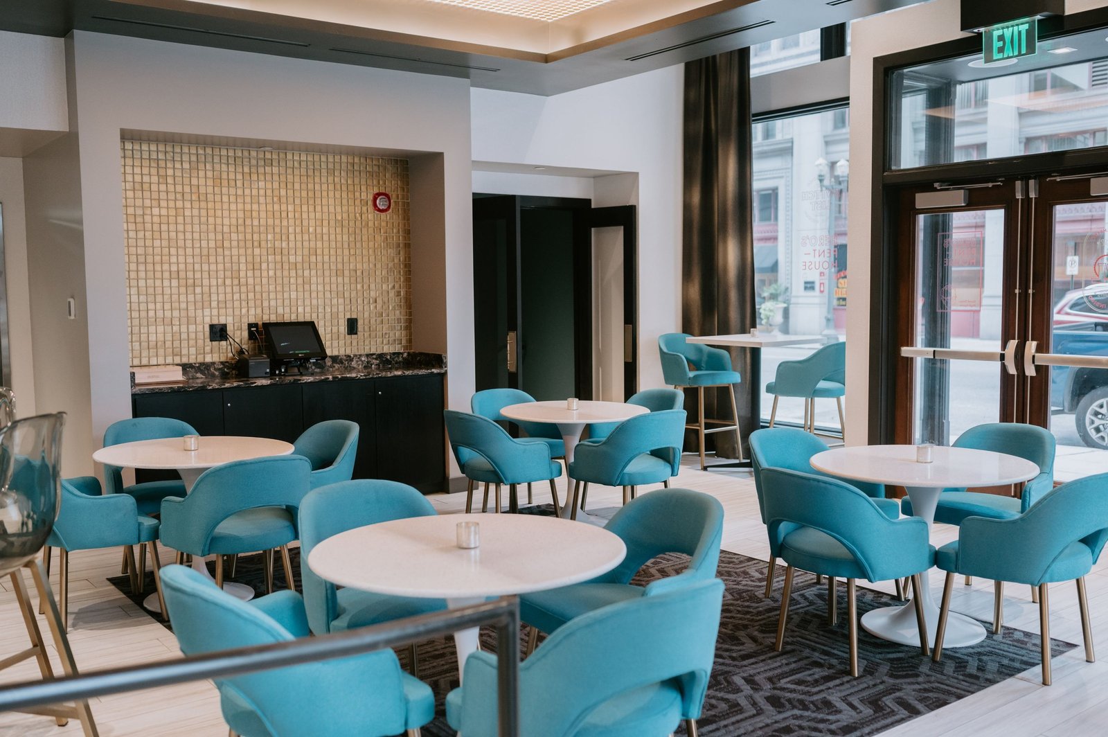 Hotel Indigo St. Louis - Downtown by IHG, at the table