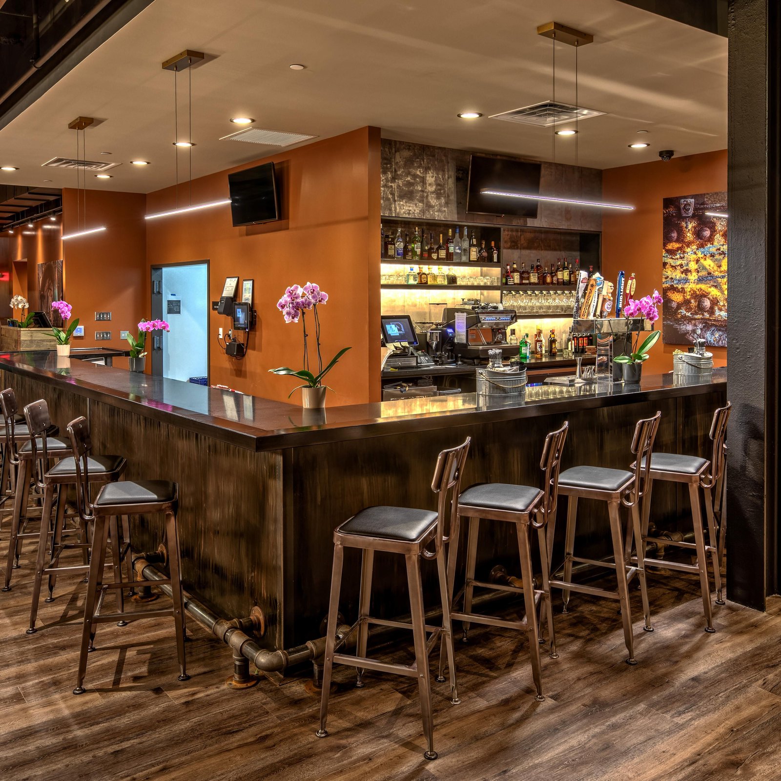 Hotel Indigo Pittsburgh University-Oakland by IHG, eliza: a hot metal bistro