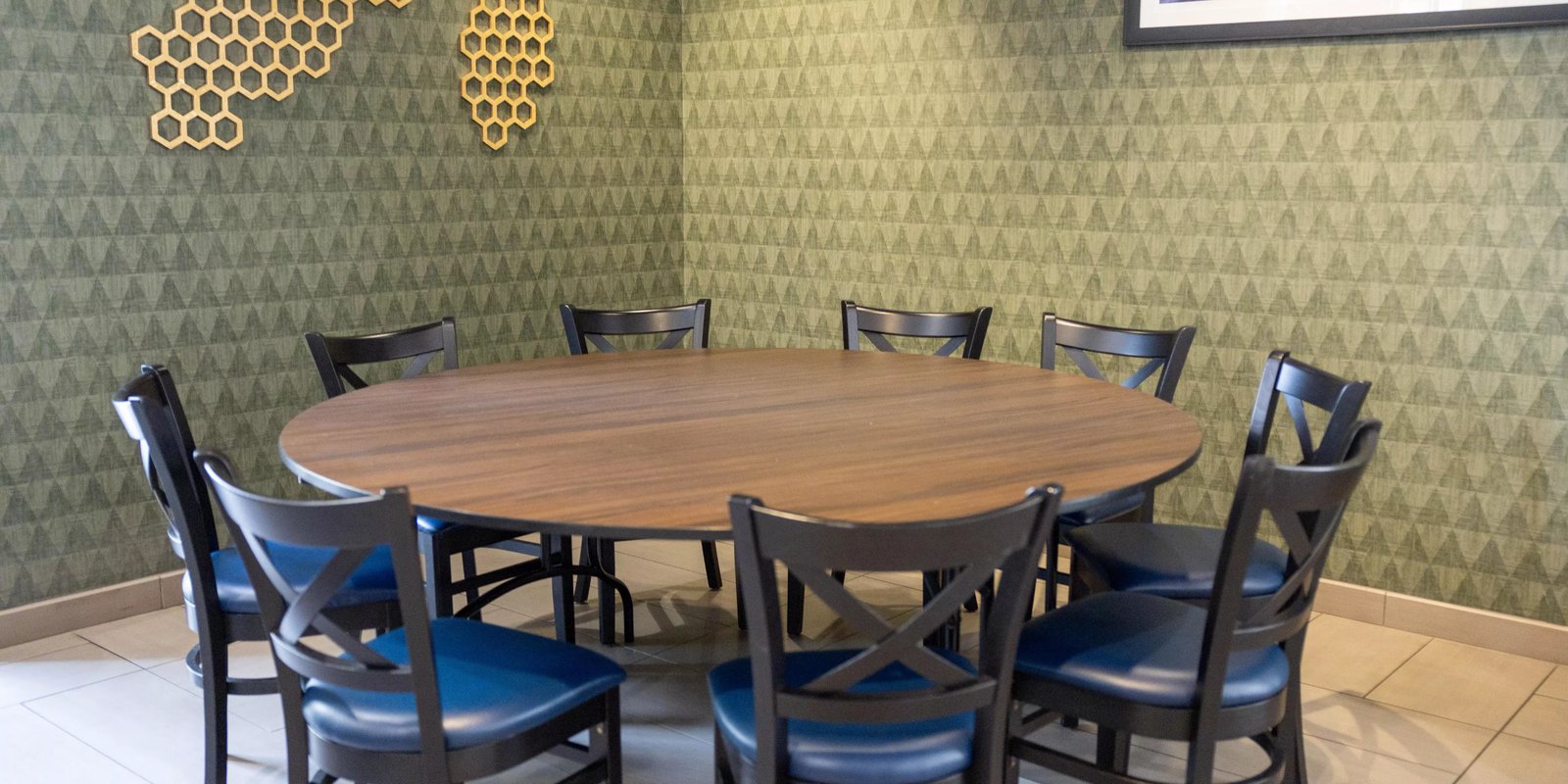 Hotel Indigo Detroit Downtown by IHG, at the table