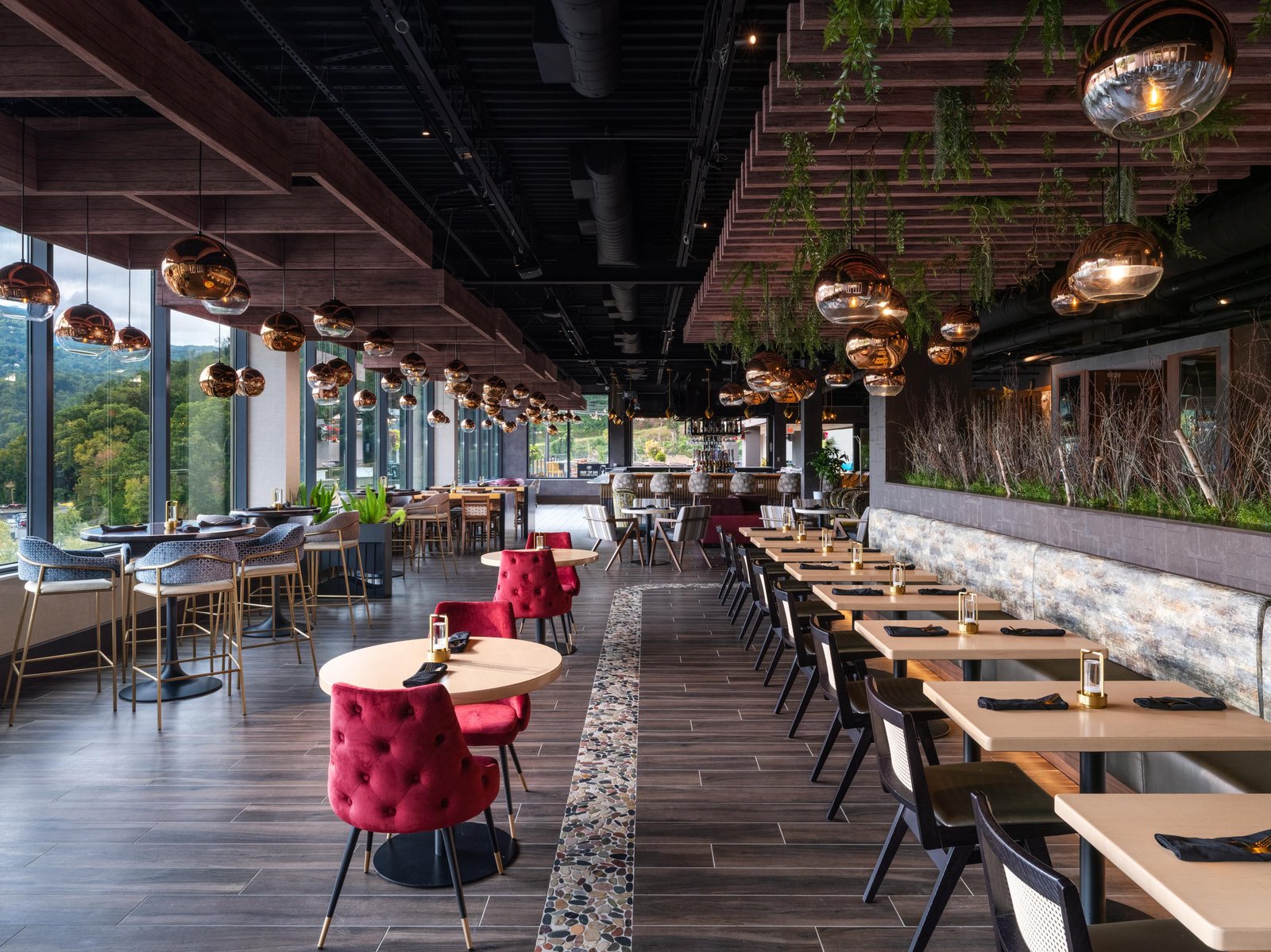 Hotel Indigo Gatlinburg by IHG, altitude restaurant and rooftop bar