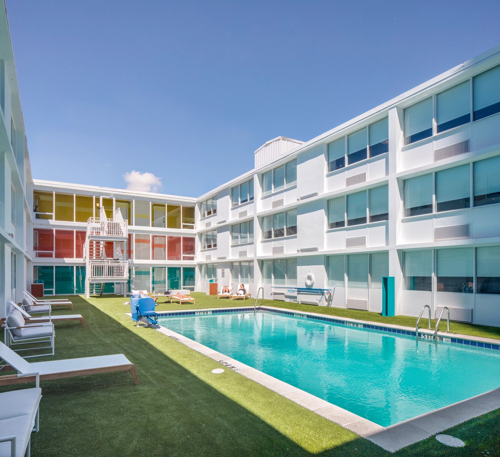 Hotel Indigo Memphis Downtown by IHG, the pool