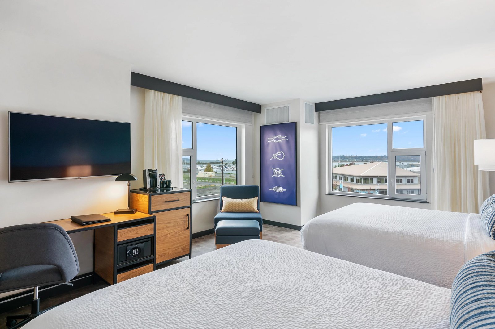 Hotel Indigo Seattle Everett Waterfront by IHG, rooms