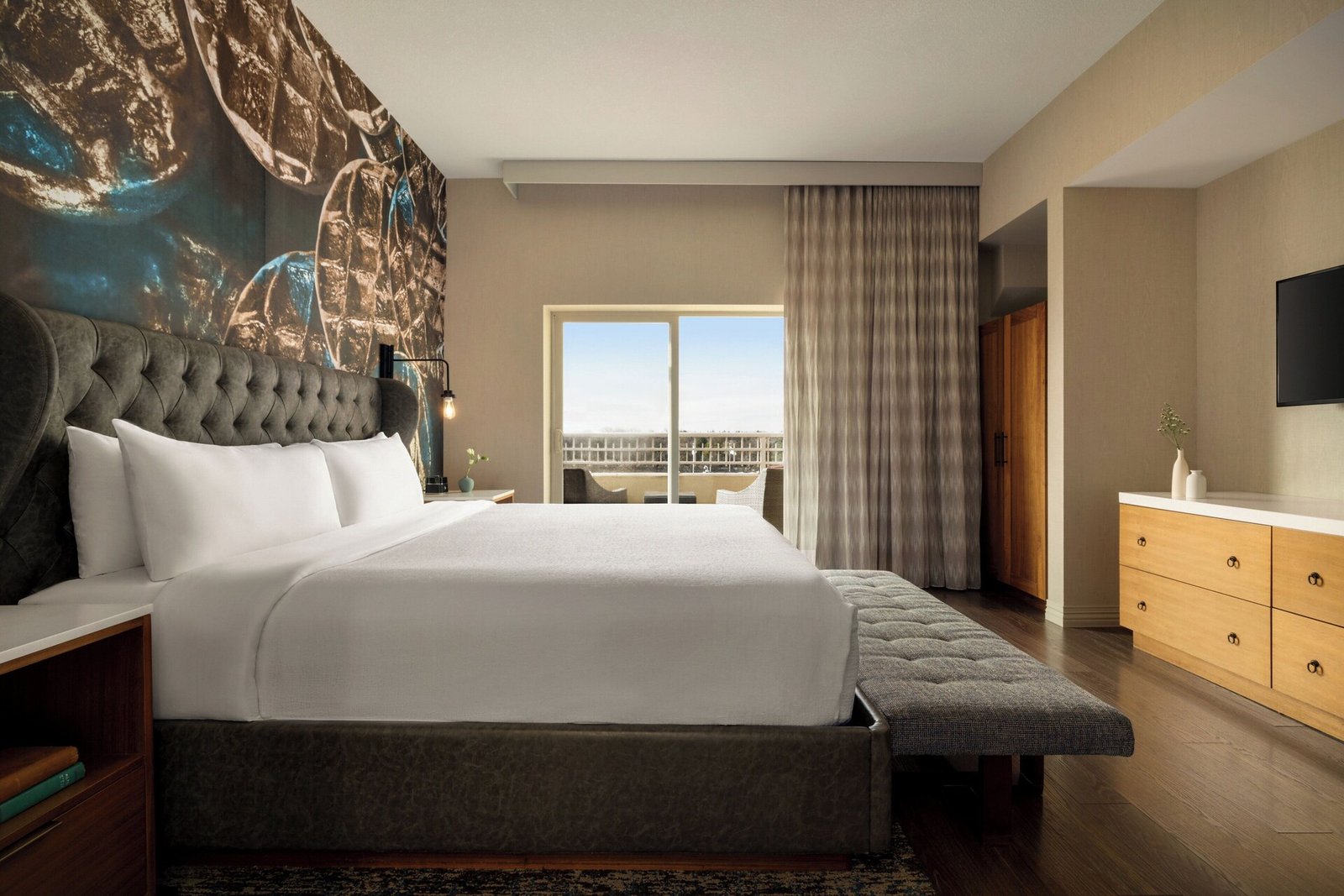 Hotel Indigo Naperville Riverwalk by IHG