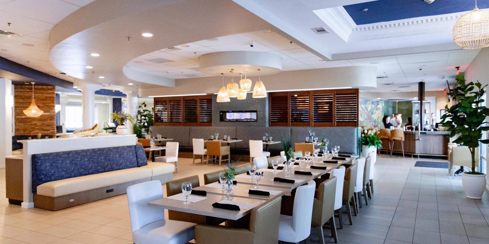 Hotel Indigo Mount Pleasant by IHG, eliza's bar + kitchen
