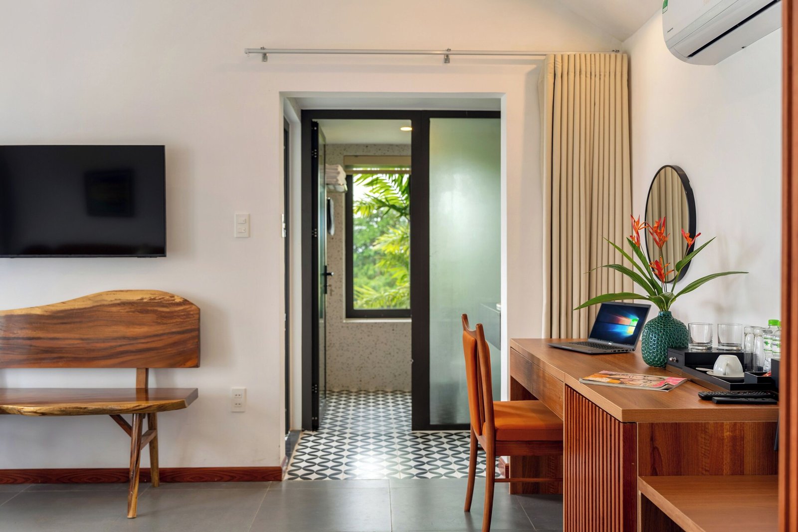 Gia Huy Riverside Hotel — rooms