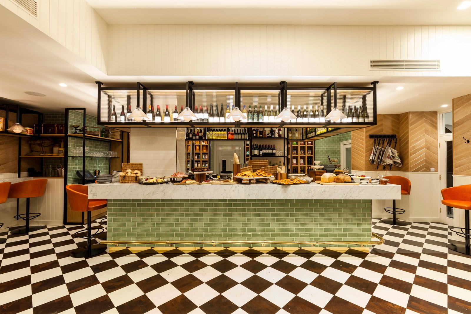 Hotel Indigo London - Kensington by IHG, at the table