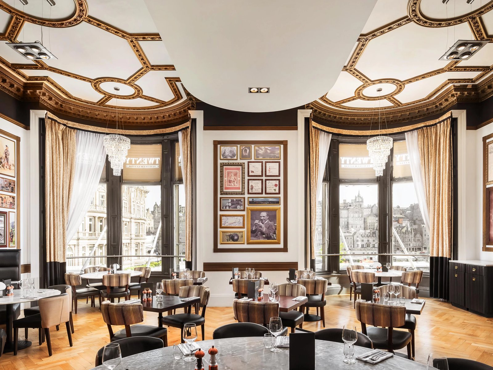 Hotel Indigo Edinburgh - Princes Street by IHG